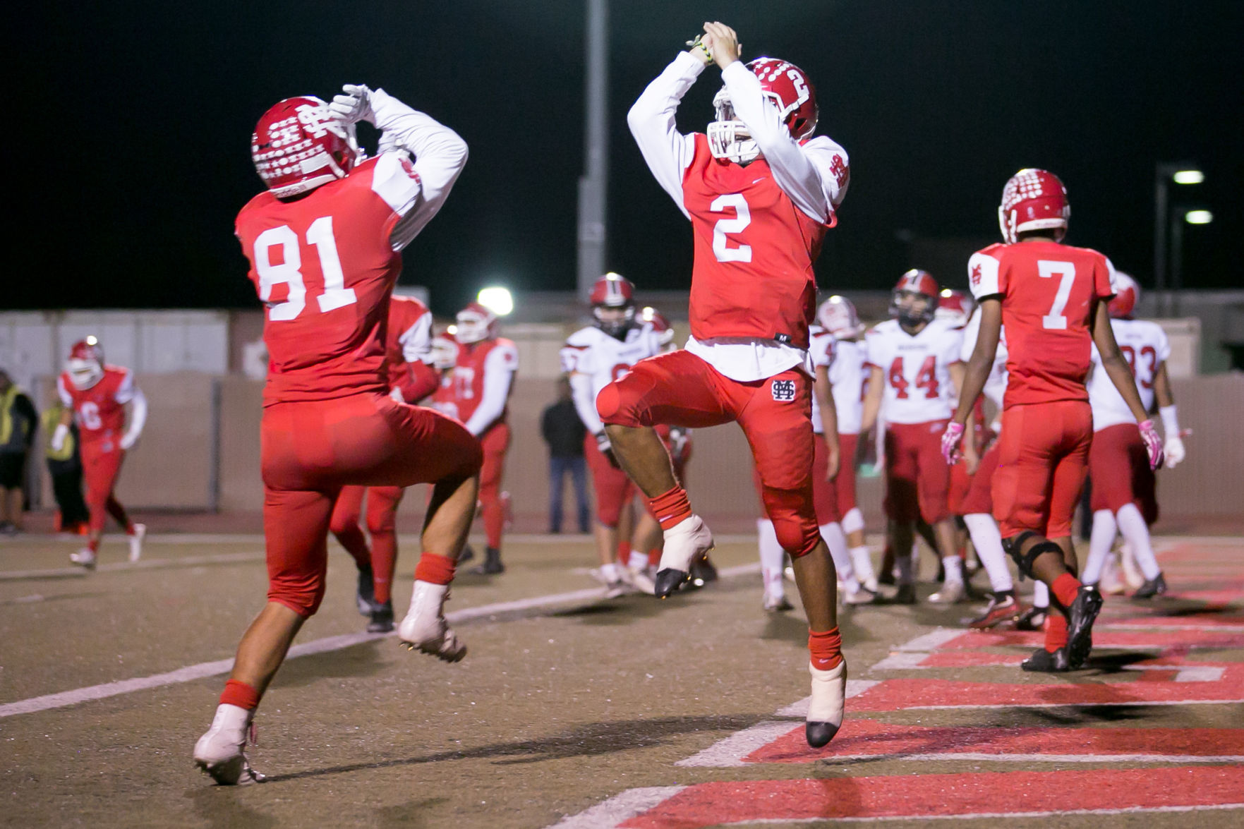 111017 Santa Maria Carpinteria Football 010.jpg